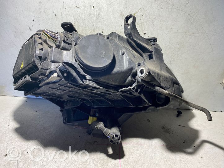 Audi A5 8T 8F Lampa przednia 8T0941029AL