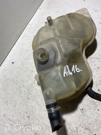 Audi A4 S4 B5 8D Coolant expansion tank/reservoir 8D0121407