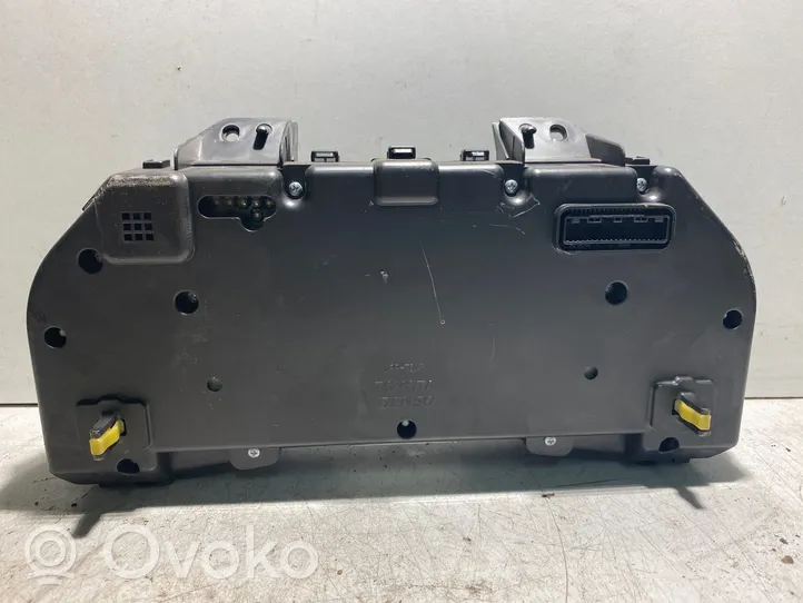 Toyota Avensis T270 Compteur de vitesse tableau de bord 8380005L51