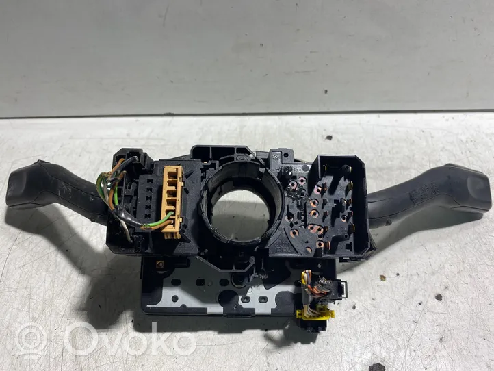 Audi A2 Leva/interruttore dell’indicatore di direzione e tergicristallo 4B0953503E