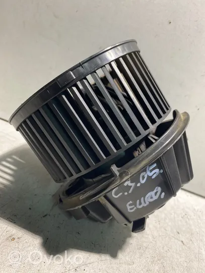 Citroen C3 Pečiuko ventiliatorius/ putikas F665878C