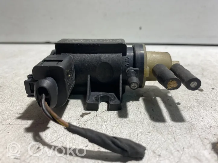 Audi A3 S3 8P Turboahtimen magneettiventtiili 1K0906627A