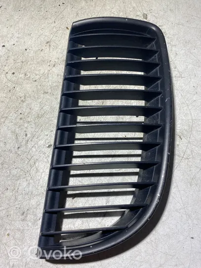 BMW 3 E90 E91 Kühlergrill 224059