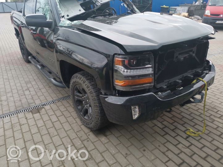 Chevrolet Silverado Jälkiasennettava (valinnainen) sumuvalo 