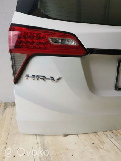 Honda HR-V Truck tailgate 