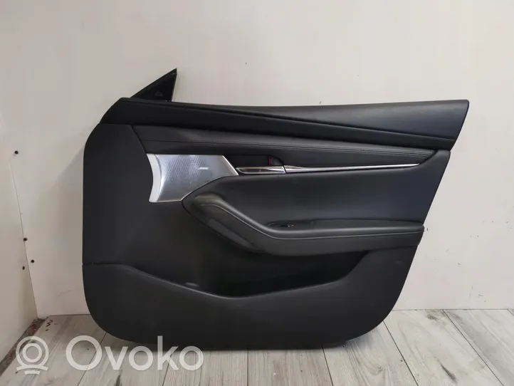 Mazda 3 Kita salono detalė 