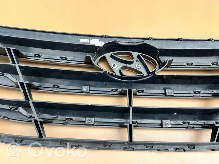 Hyundai Accent Grille de calandre avant 