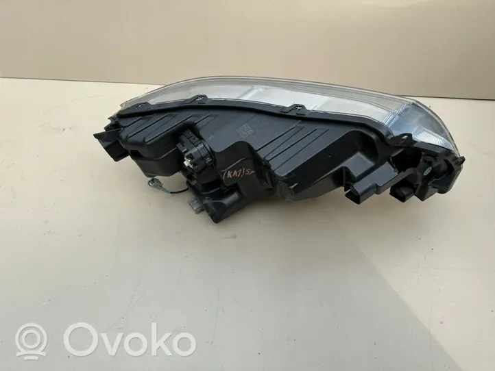 Suzuki Vitara (LY) Headlight/headlamp 