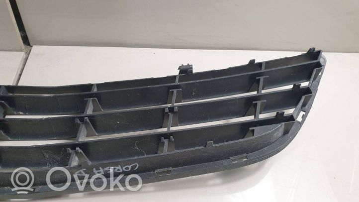 Opel Corsa D Etusäleikkö 13179942