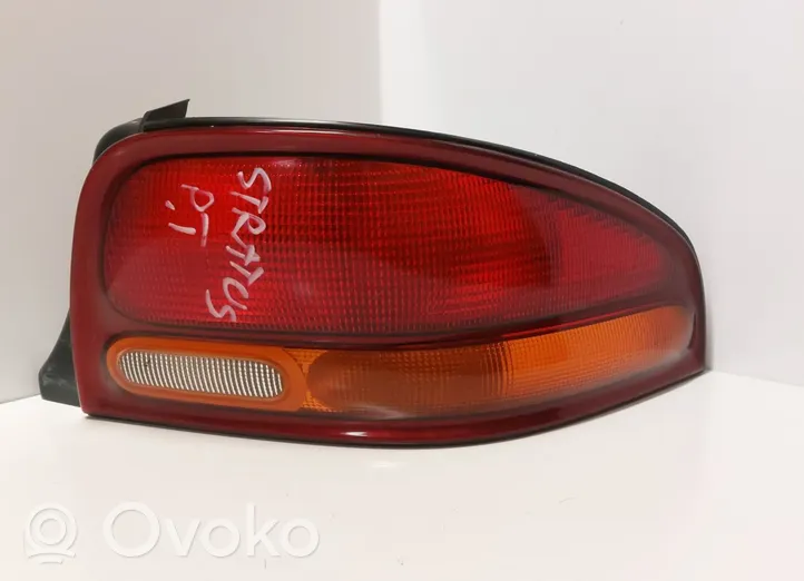 Chrysler Stratus Lampa tylna 04814342AC