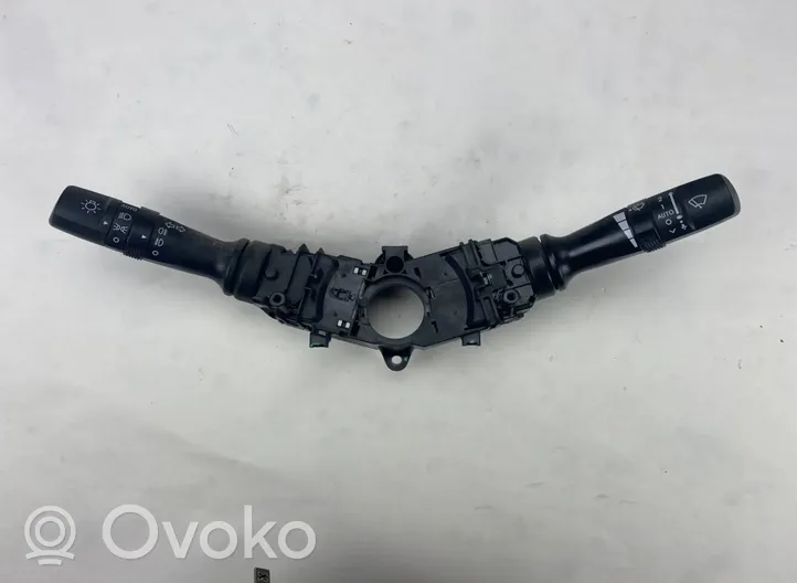 KIA Optima Leva/interruttore dell’indicatore di direzione e tergicristallo 140905-0316