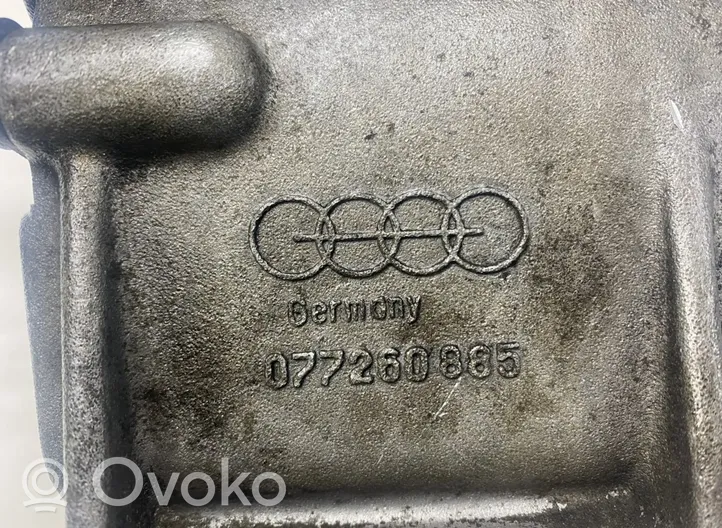 Audi V8 Ohjaustehostimen pumppu 077260885