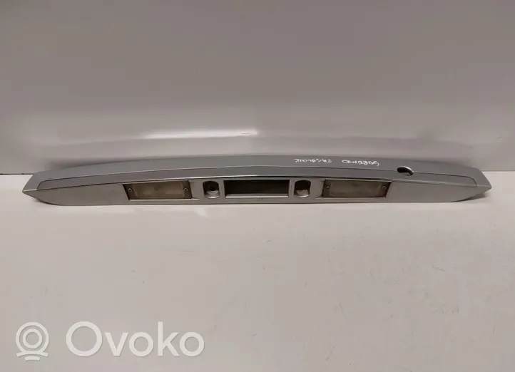 KIA Sorento Poszycie / Tapicerka tylnej klapy bagażnika 92500-3E1