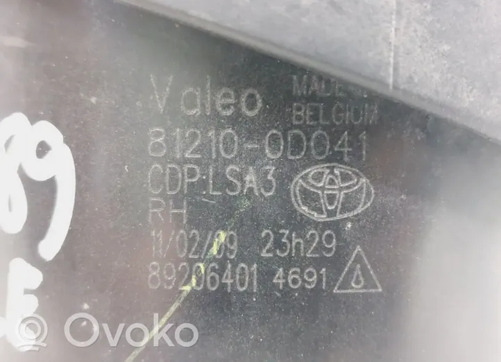 Toyota Avensis T270 Priešrūkinis žibintas priekyje 81210-0D041
