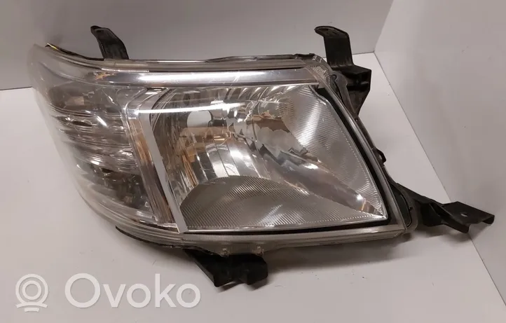 Toyota Hilux (AN10, AN20, AN30) Lampa przednia 811100K440
