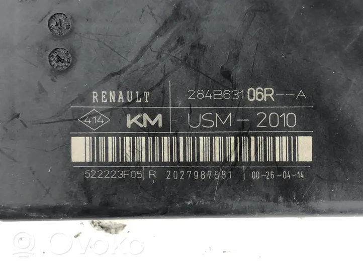 Renault Megane III Skrzynka bezpieczników / Komplet 284B63106R