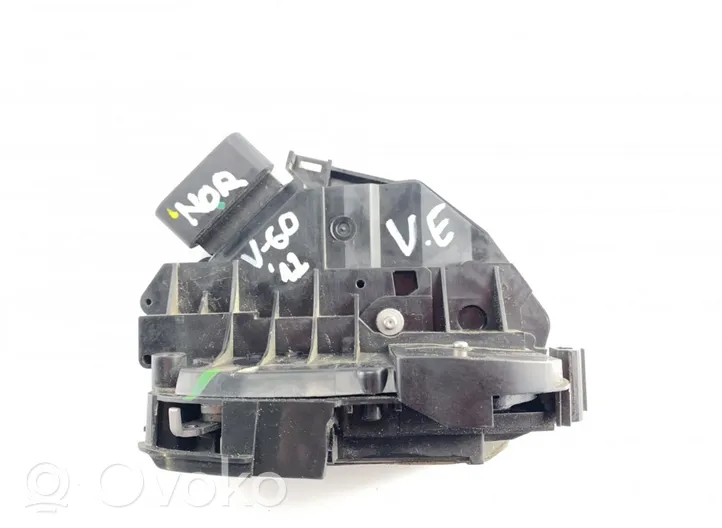 Volvo S60 Serratura portiera anteriore A046465