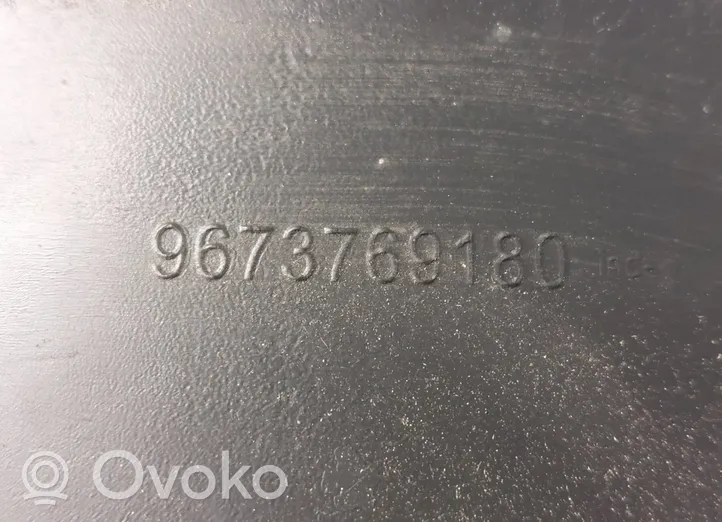 Peugeot 208 Takapyörän sisälokasuojat 9673769180