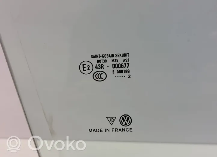 Volkswagen Touareg II Etuoven ikkunalasi, neliovinen malli 7P6845022B