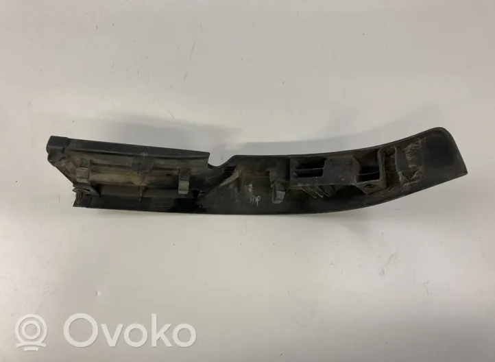 Toyota Hilux (AN120, AN130) Coin de pare-chocs arrière 521640K040