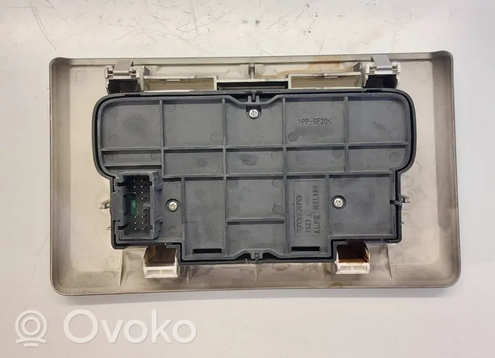 Volvo V70 Sonstige Steuergeräte / Module 39872024