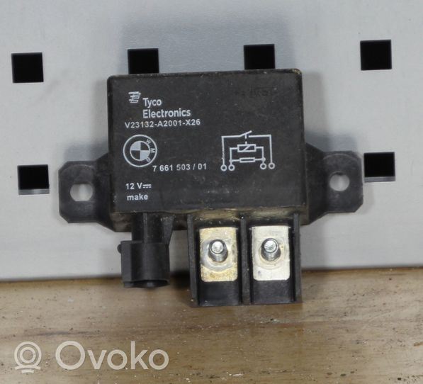 BMW 5 F10 F11 Coolant fan relay 766150301