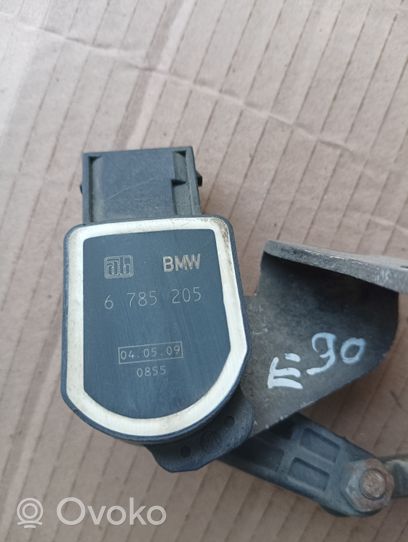 BMW 3 E90 E91 Priekšpusē piekares augstuma sensors 6785205