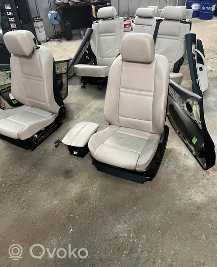 BMW X5 E70 Conjunto de molduras de la puertas y los asientos 