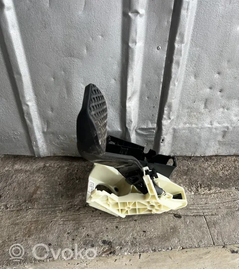 BMW X5 E70 Brake pedal 6791900