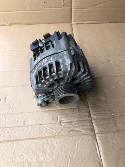 BMW 1 E81 E87 Alternator 7802261