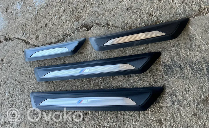 BMW 4 F36 Gran coupe sill trim set (inner) 8051037