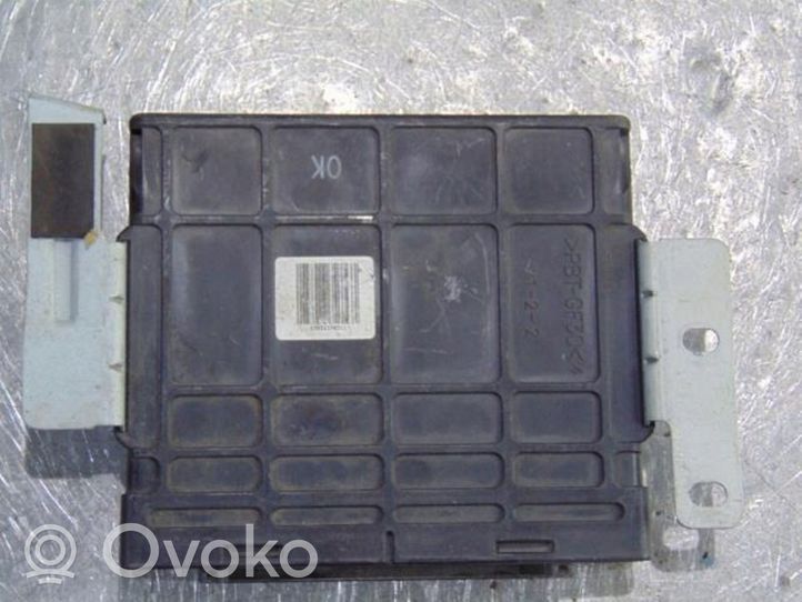 Hyundai Trajet Calculateur moteur ECU 9544039730