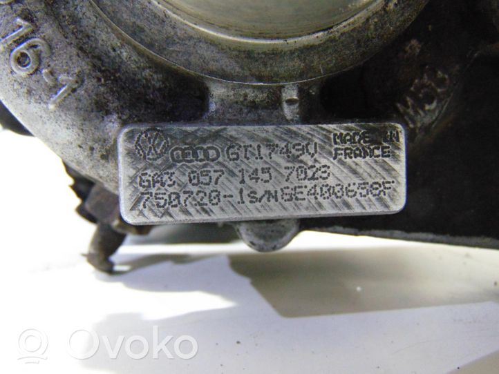 Audi A8 S8 D3 4E Turbina 057145702S