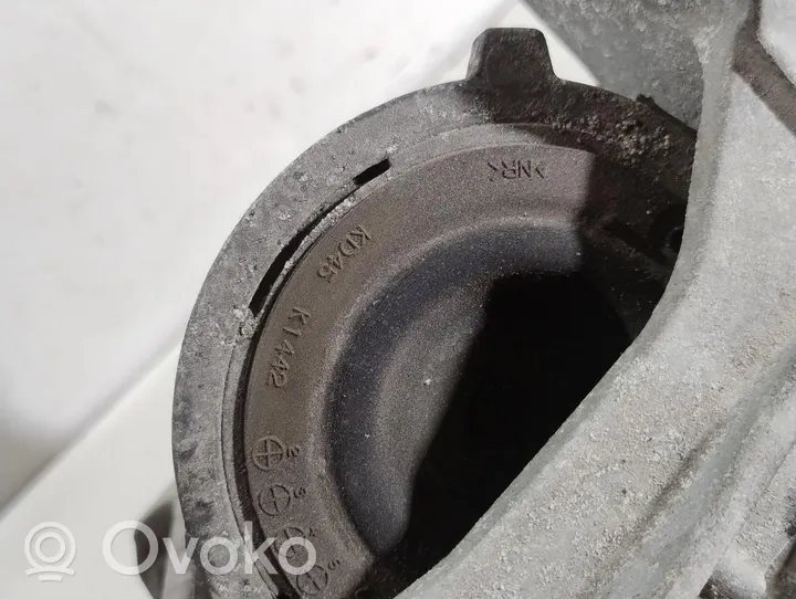 Mazda CX-5 Valvola di depressione sul supporto motore KD45K1442
