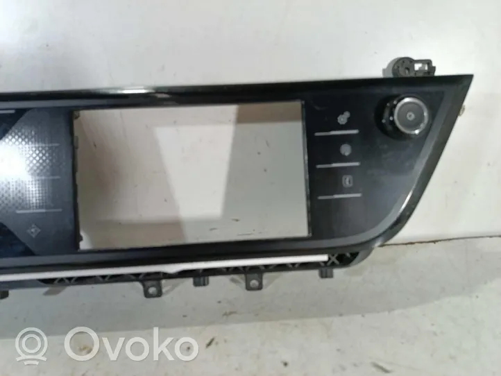 Citroen C4 II Picasso Monitori/näyttö/pieni näyttö 