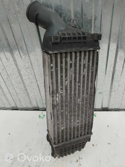 Citroen C5 Chłodnica powietrza doładowującego / Intercooler 9657073480