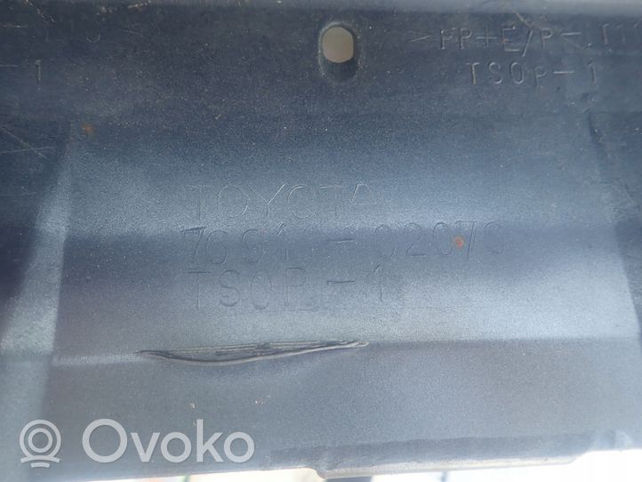 Toyota Corolla E120 E130 Slenkstis 7691102070