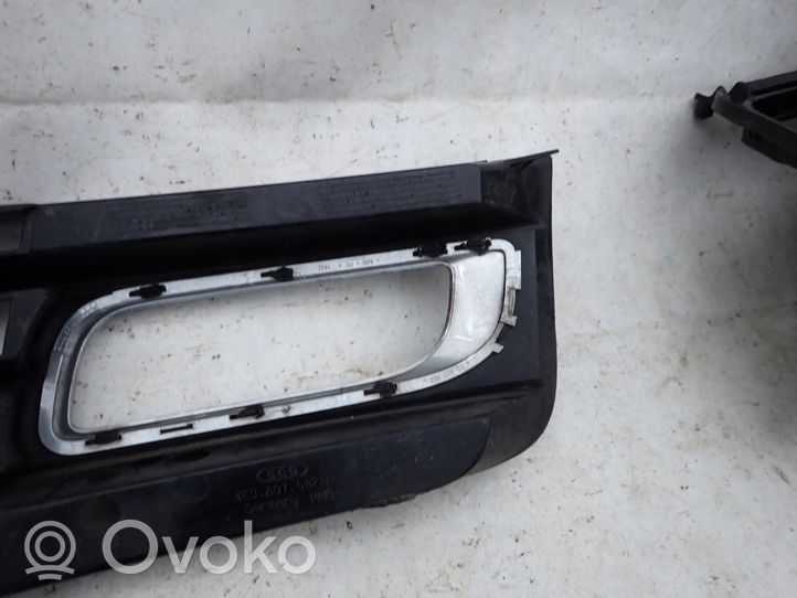 Audi A8 S8 D3 4E Grille antibrouillard avant 4E0807682