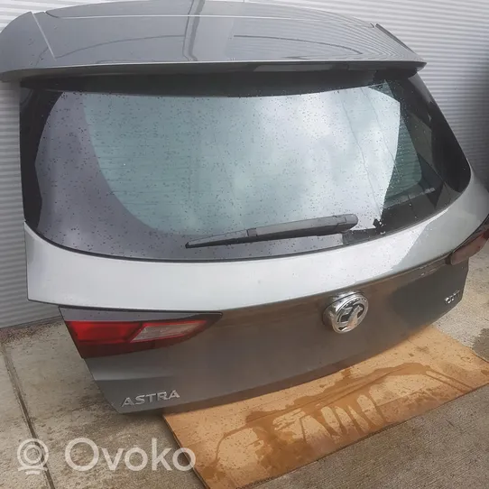 Opel Astra K Tailgate/trunk/boot lid 