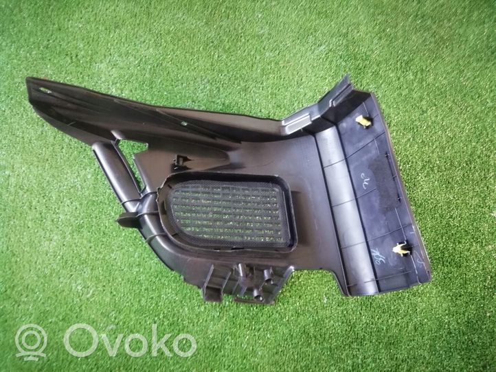 Toyota RAV 4 (XA40) Inne elementy wykończenia bagażnika 5846748010