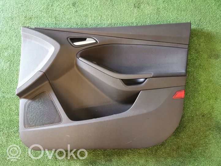 Ford Focus Rivestimento del pannello della portiera anteriore F1EBA23943