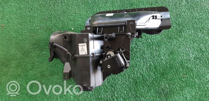 Mitsubishi Colt CZ3 Scatola climatizzatore riscaldamento abitacolo assemblata MR568887