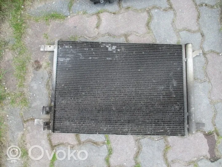 Volkswagen Golf VII Radiatore di raffreddamento A/C (condensatore) 