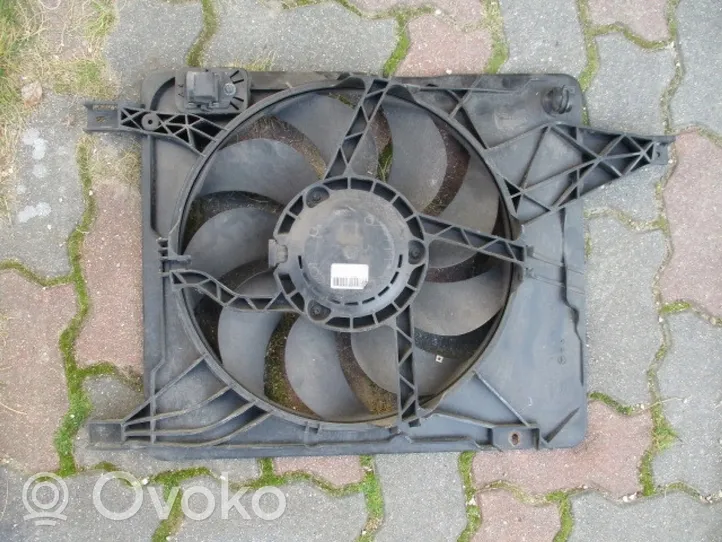 Nissan Qashqai Wentylator chłodnicy klimatyzacji A/C 