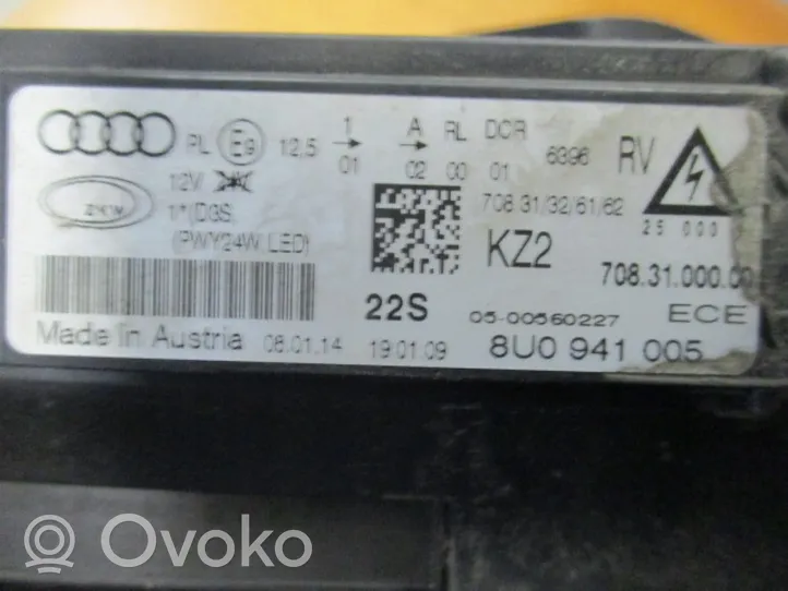 Audi Q3 8U Priekinis žibintas 