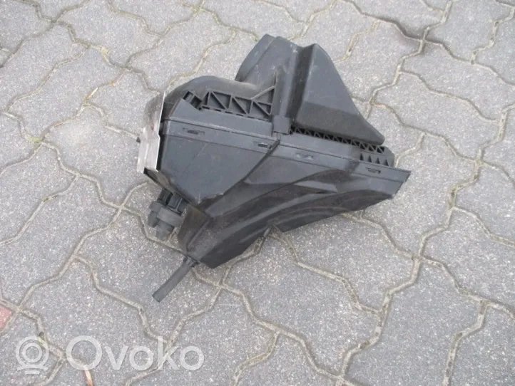 Audi A4 S4 B8 8K Coperchio scatola del filtro dell’aria 