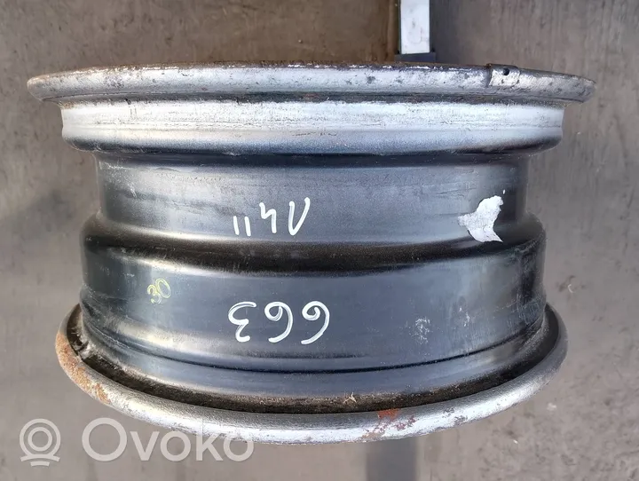 Volkswagen Golf III R14 steel rim 