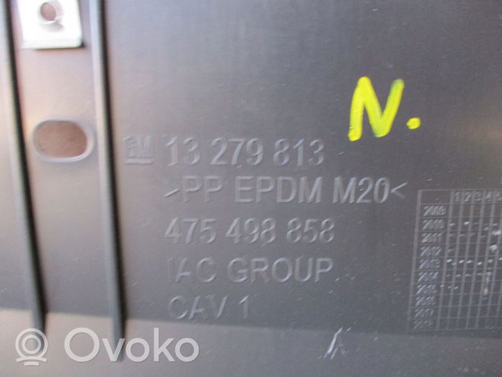 Opel Meriva B Listwa dolna zderzaka tylnego 13279813