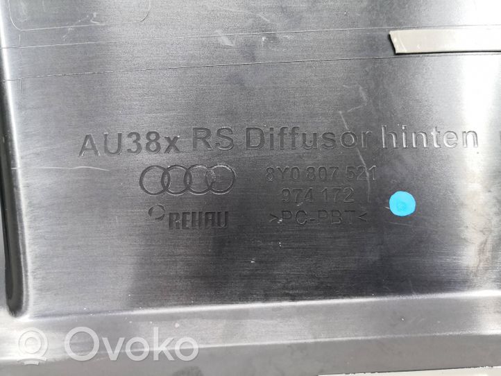 Audi RS3 8Y Moldura inferior del parachoques trasero 8Y0807521