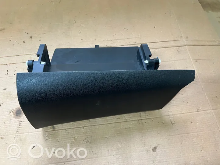 Toyota Proace Kita centrinė konsolės (tunelio) detalė 98082417ZD